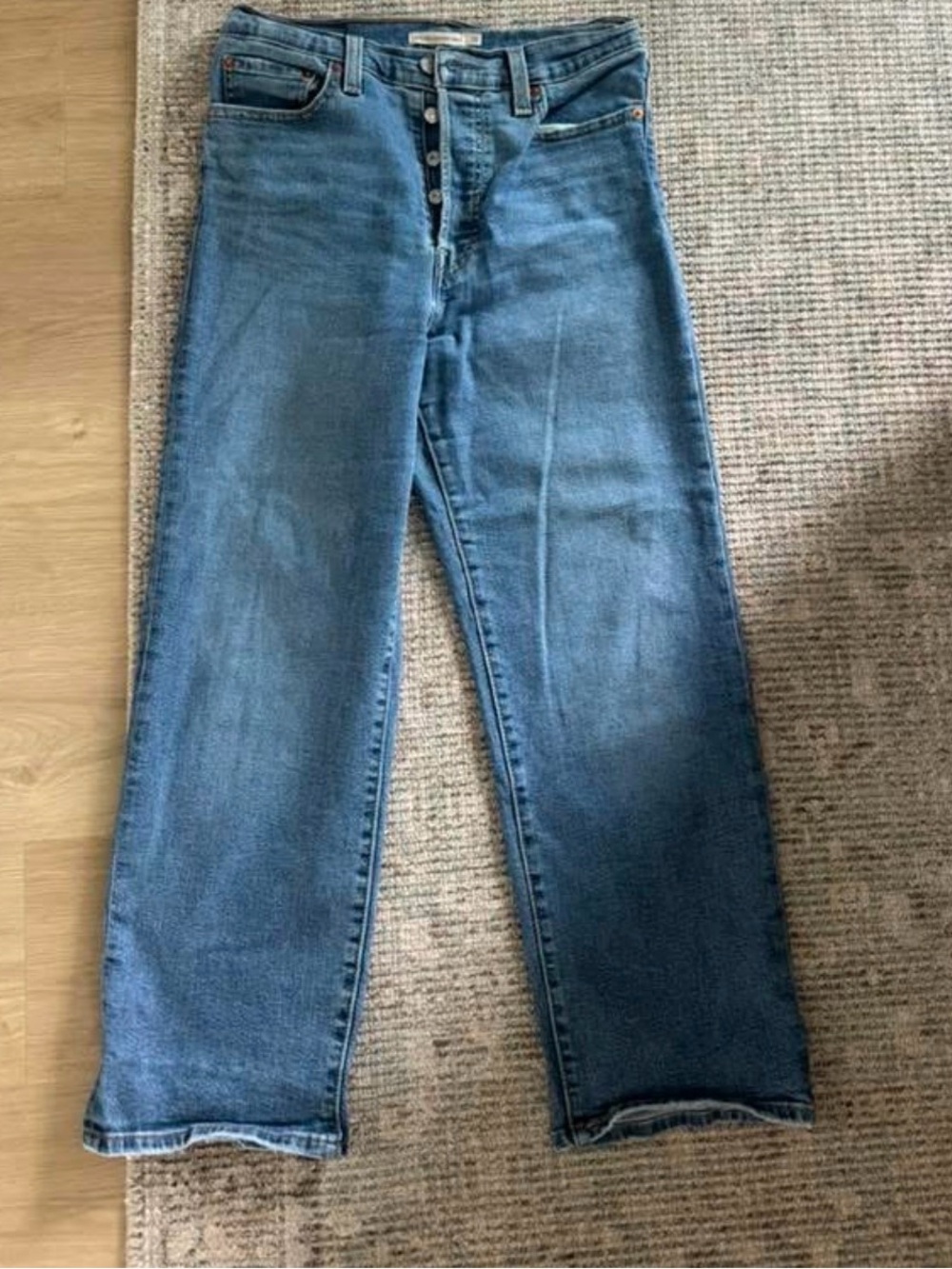 Women’s Levi Ultra High Rib Cage Straight Leg Jean